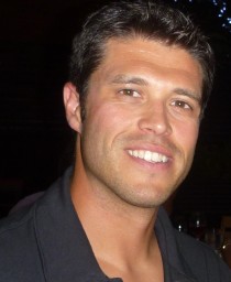 Jan Schwarz: Founder & Sales