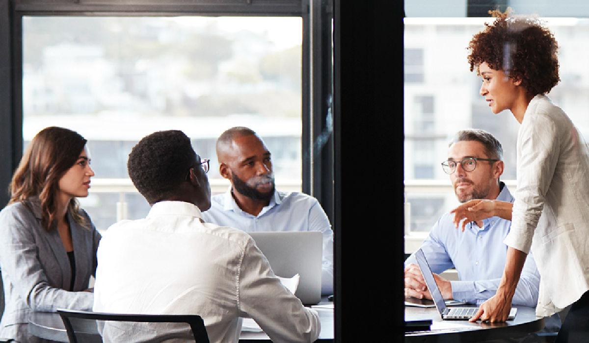 gender-equity-and-manager-divide 1200 x 700